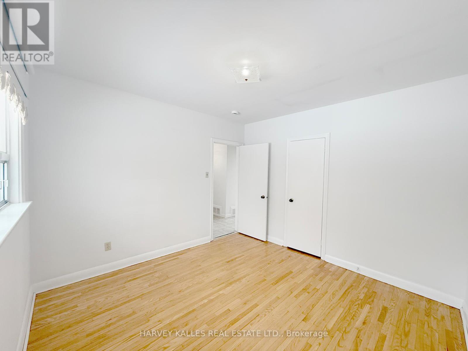 214 DIXON ROAD