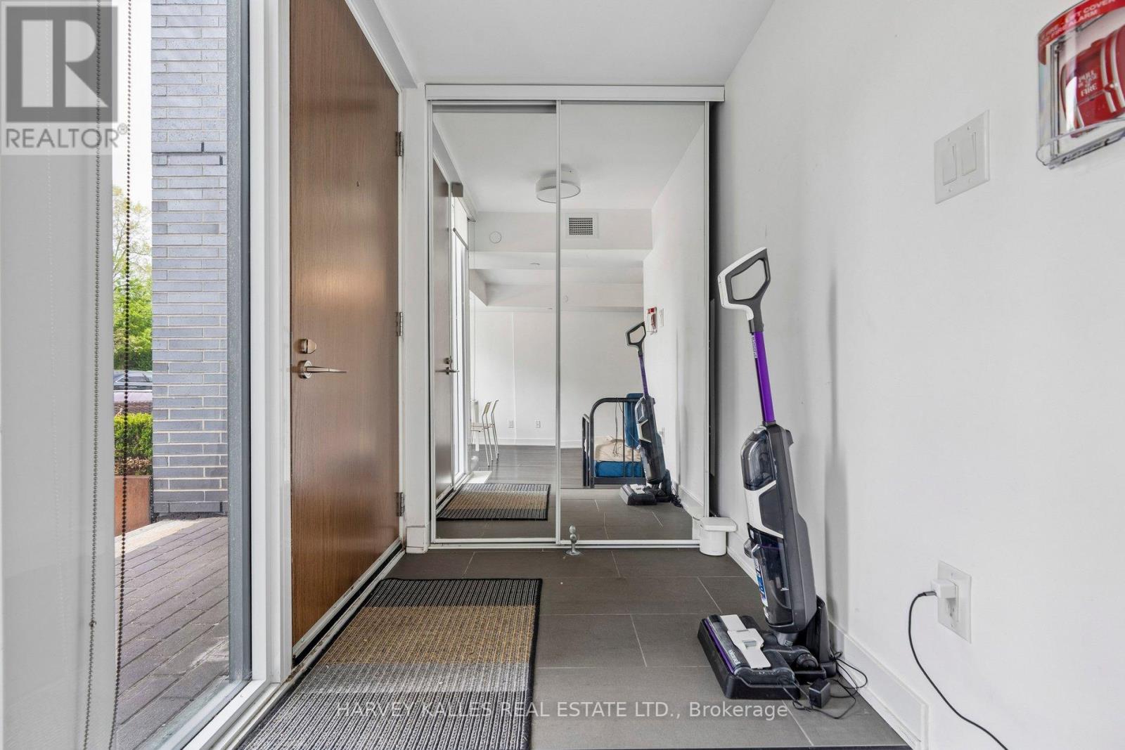 TH104 - 152 FLEMINGTON ROAD