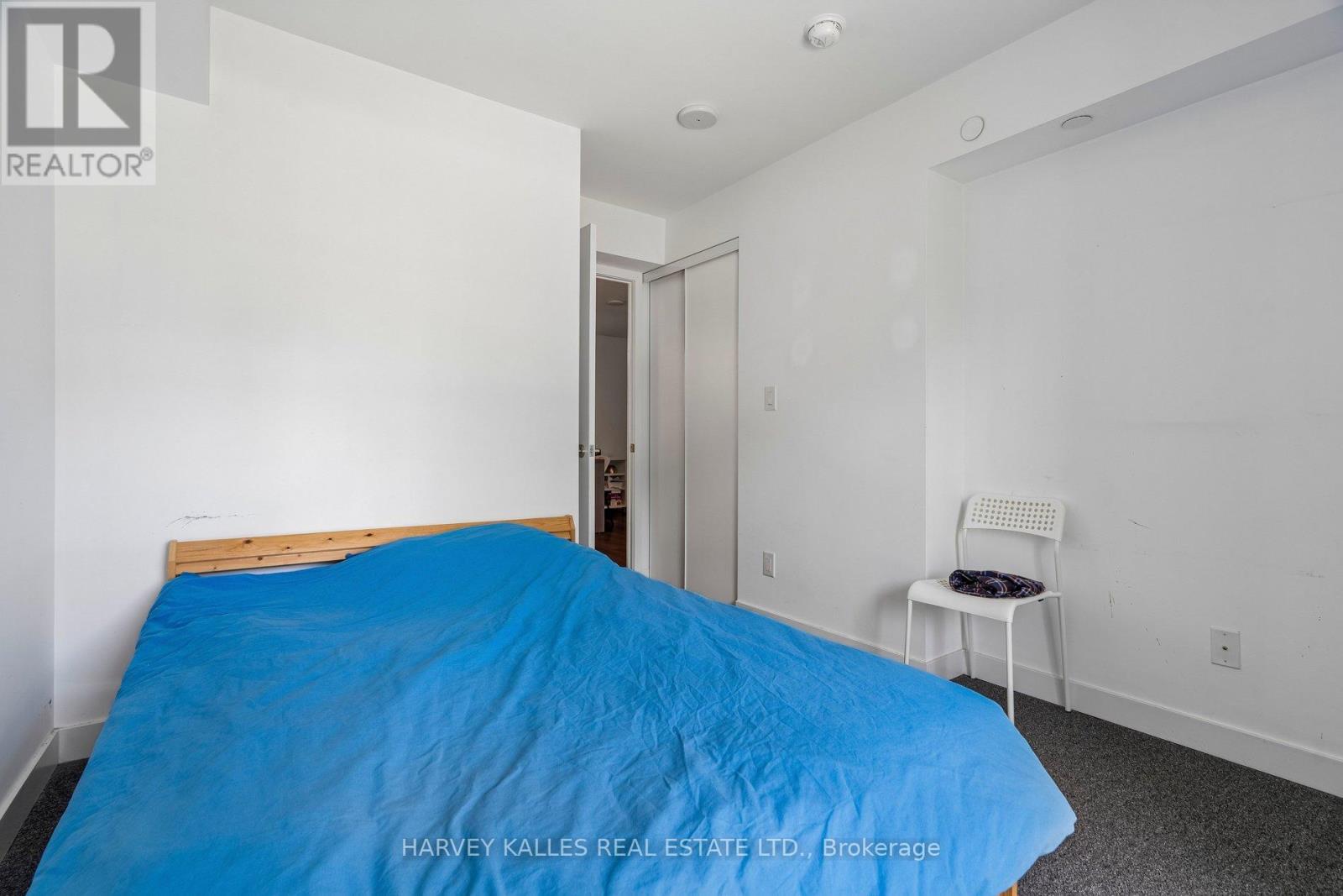 TH104 - 152 FLEMINGTON ROAD