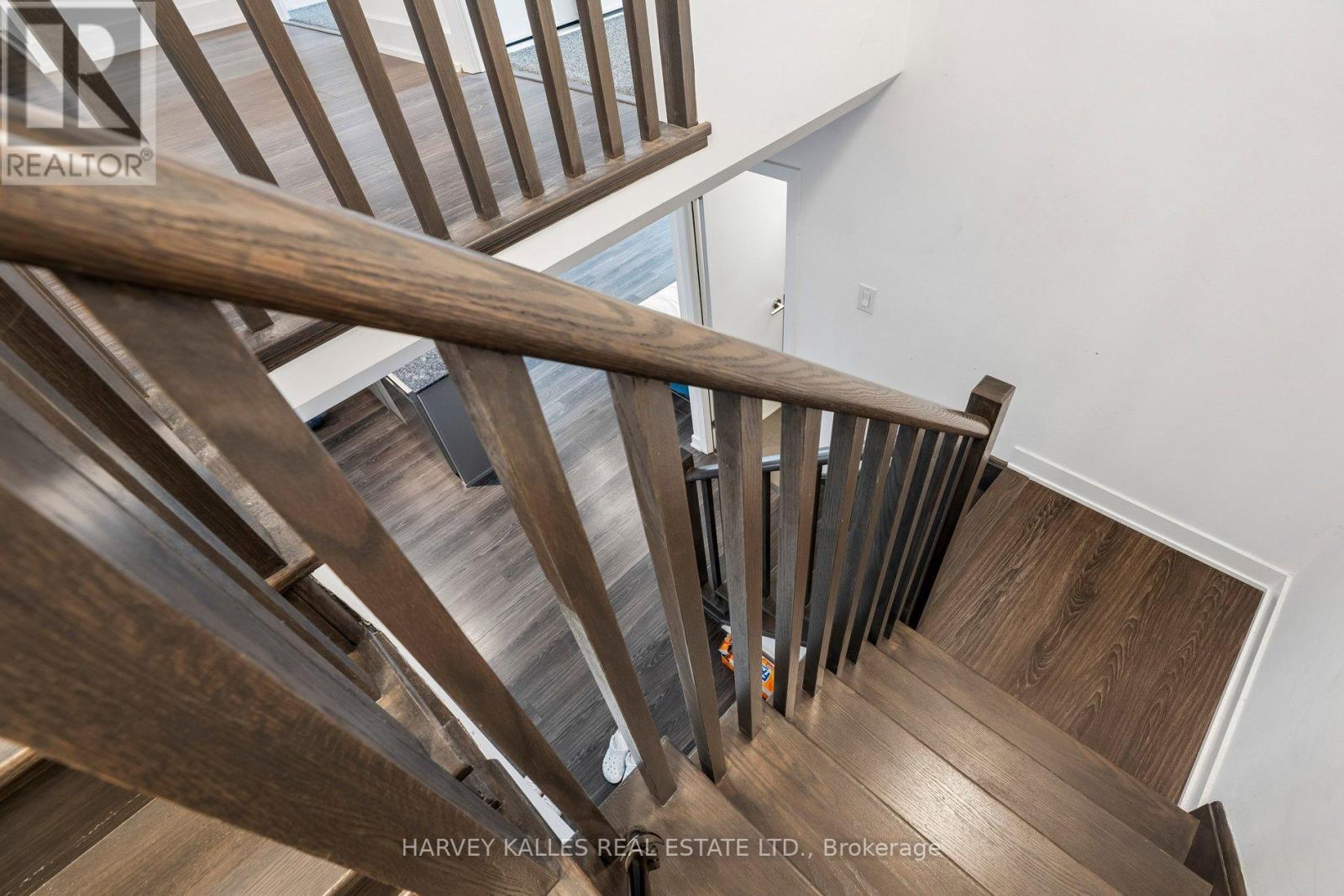 TH104 - 152 FLEMINGTON ROAD
