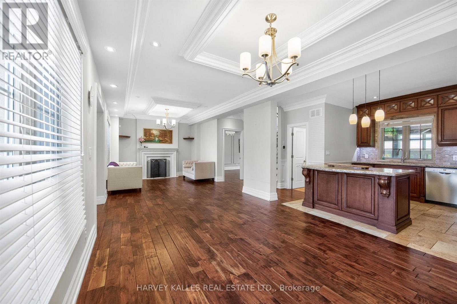 17 LOCKHEED BOULEVARD