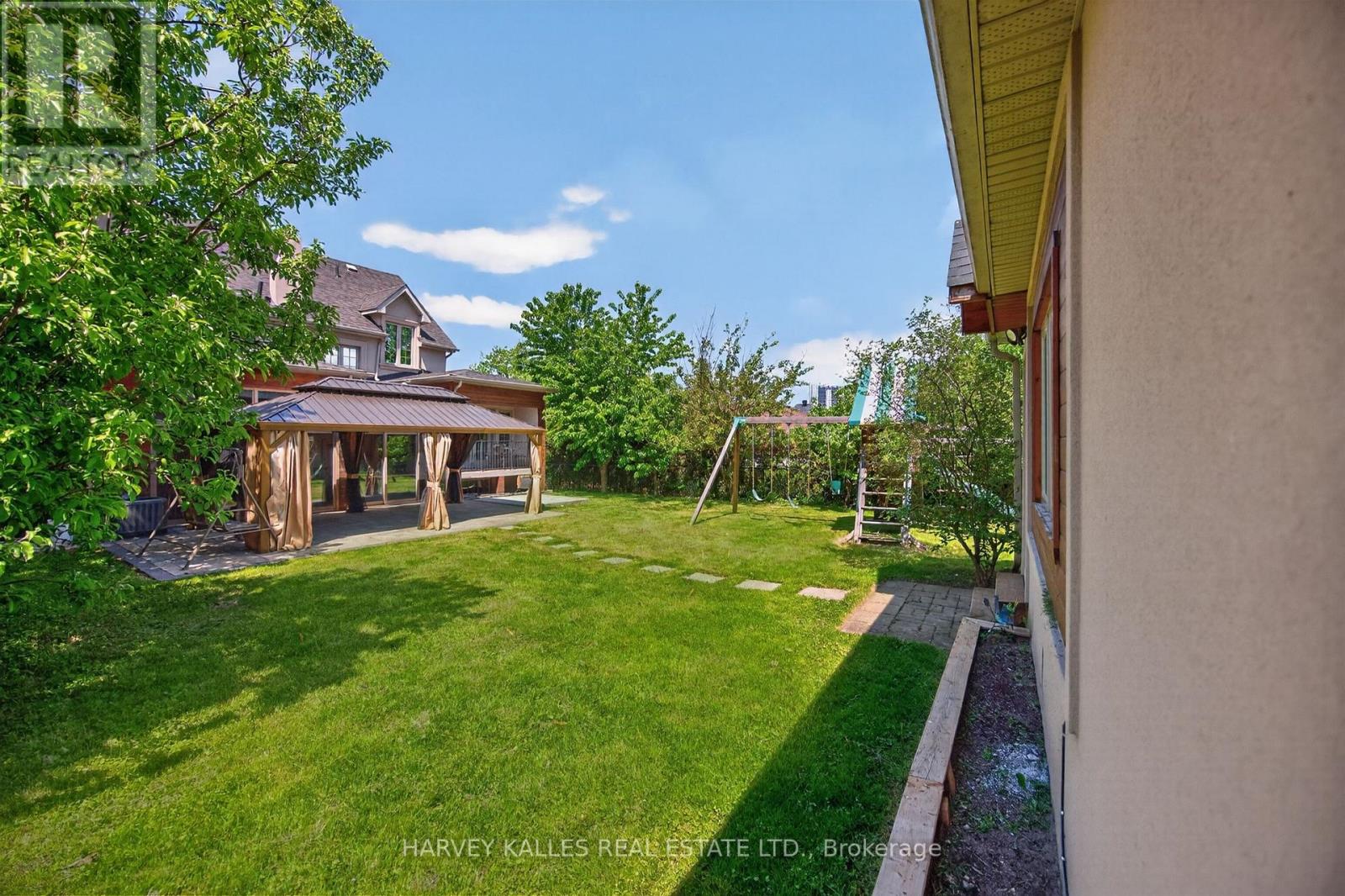 17 LOCKHEED BOULEVARD