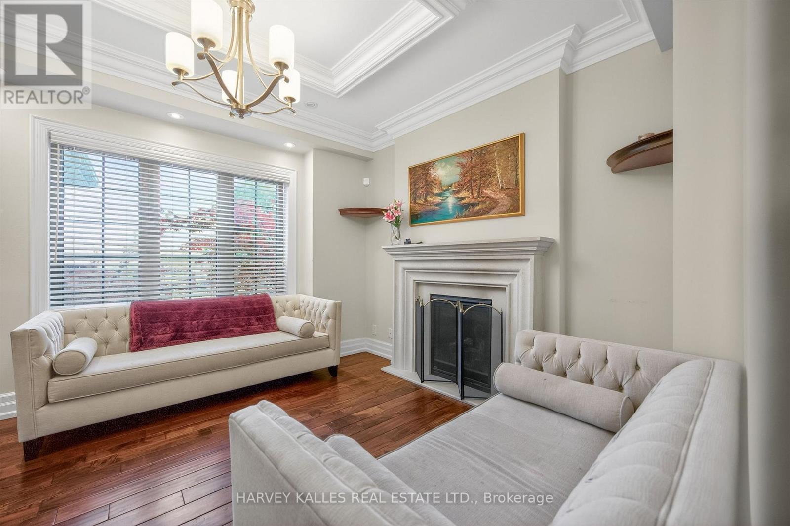 17 LOCKHEED BOULEVARD