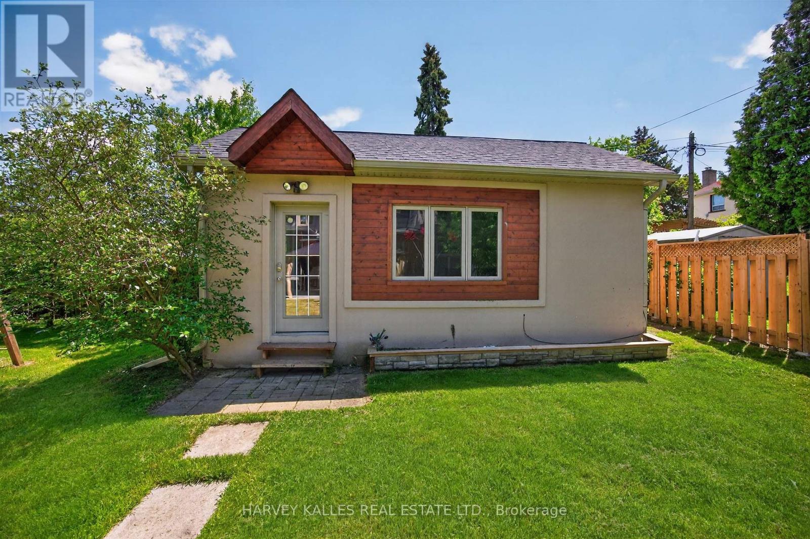 17 LOCKHEED BOULEVARD