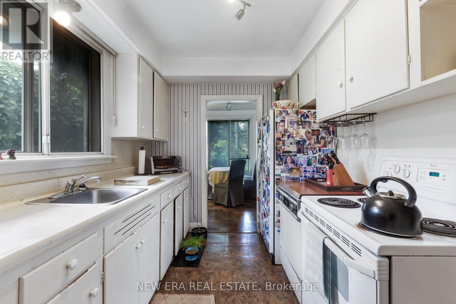 45 MATTICE AVENUE