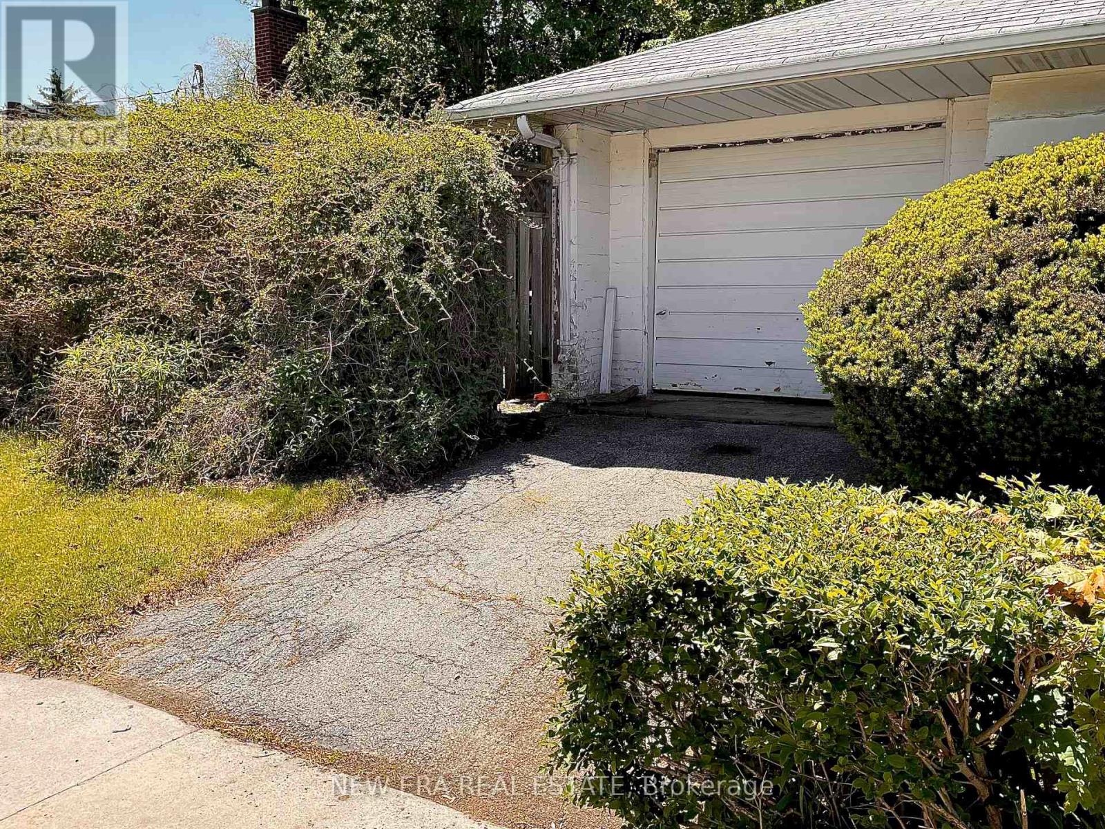 45 MATTICE AVENUE