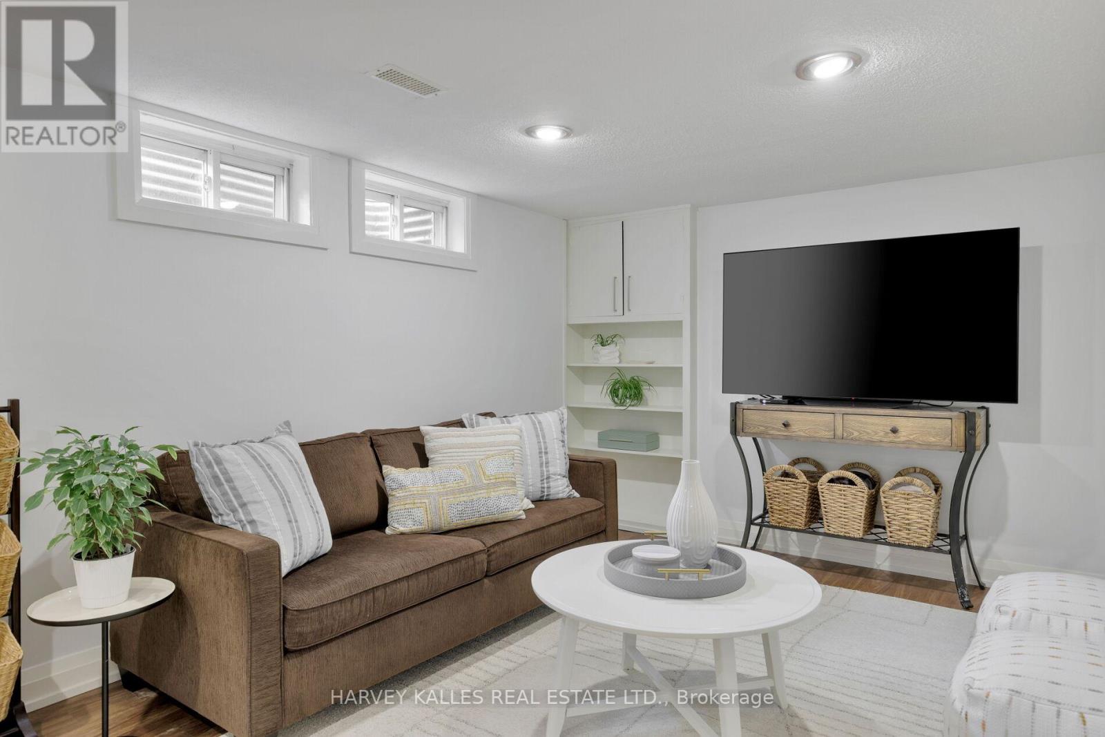 45 ASHFIELD DRIVE