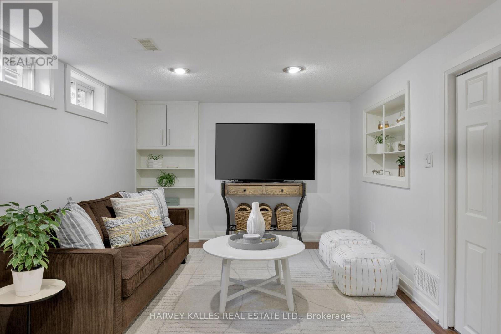 45 ASHFIELD DRIVE