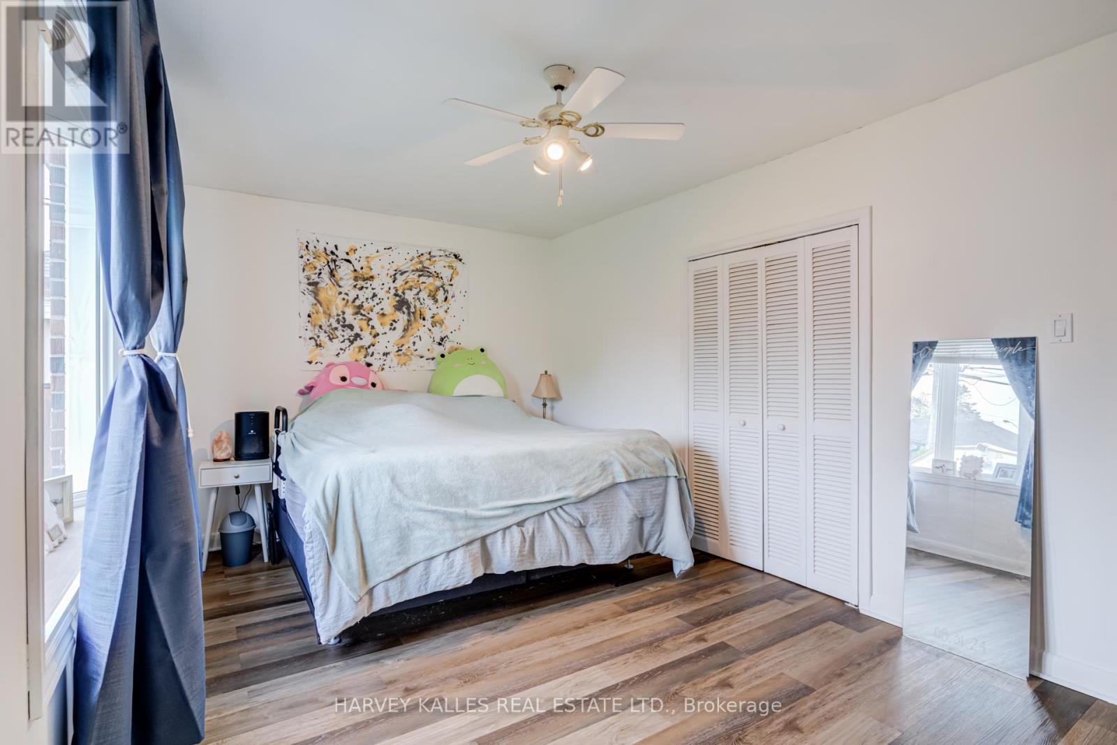 9 SEALCOVE DRIVE