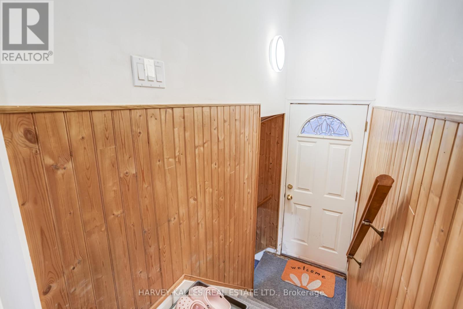 9 SEALCOVE DRIVE