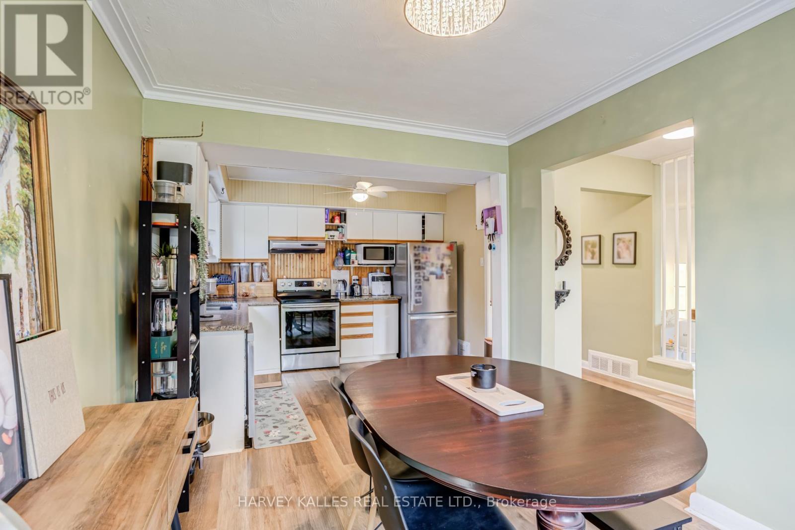 9 SEALCOVE DRIVE