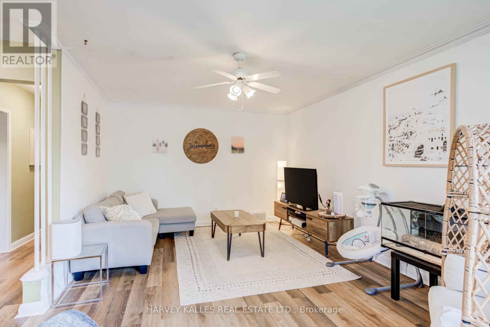9 SEALCOVE DRIVE