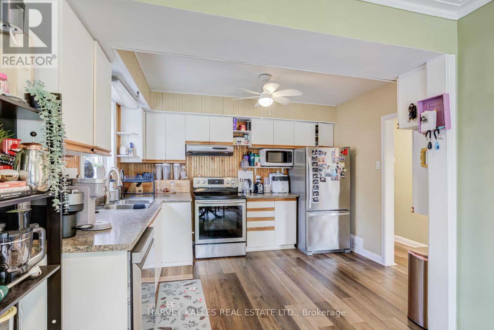 9 SEALCOVE DRIVE