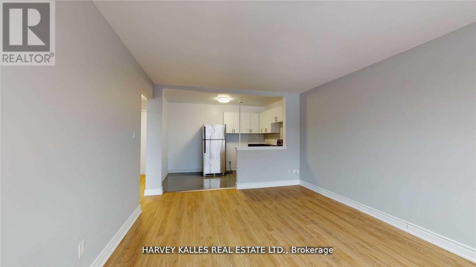 B3 - 4 GREENTREE COURT