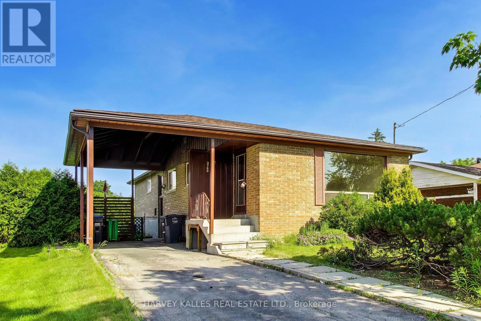 3760 WOODRUFF CRESCENT