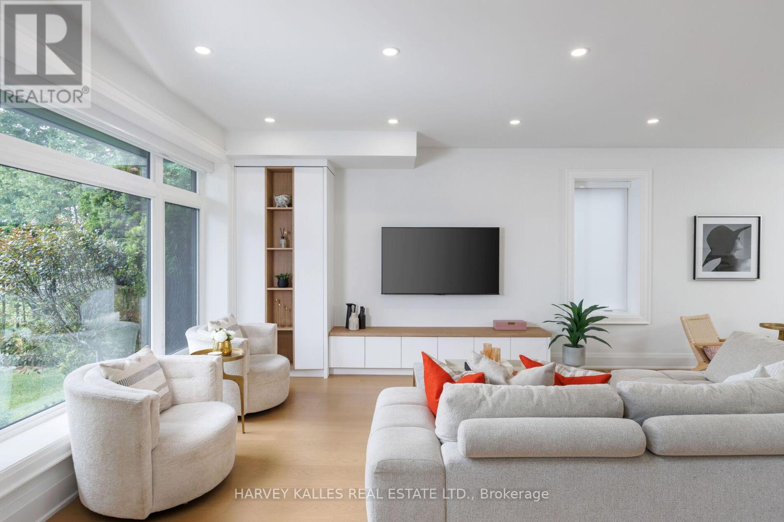 90 GREAT OAK DRIVE