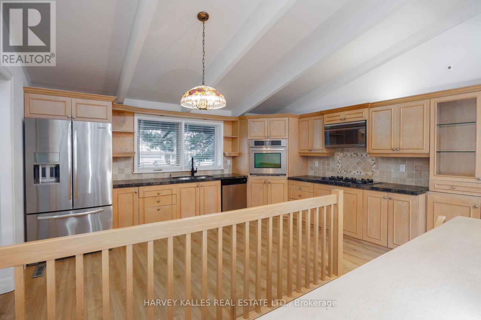 19 BLAIR ATHOL CRESCENT