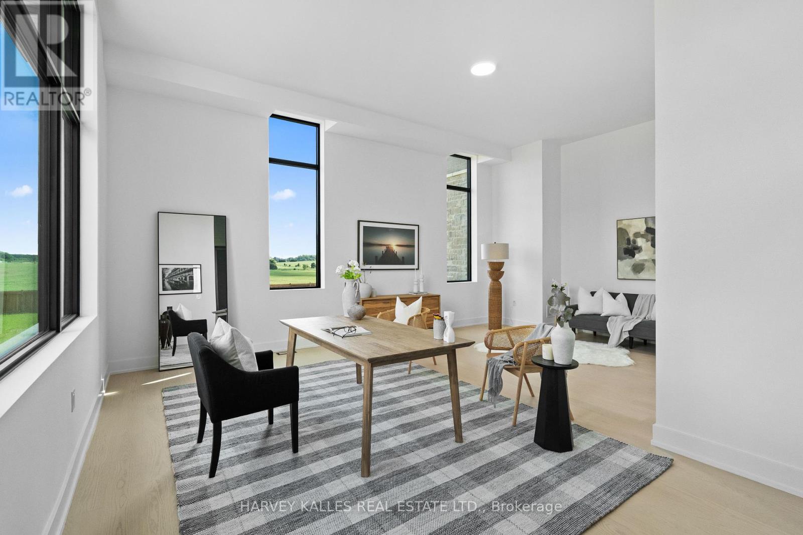 2 SUGARBUSH COURT