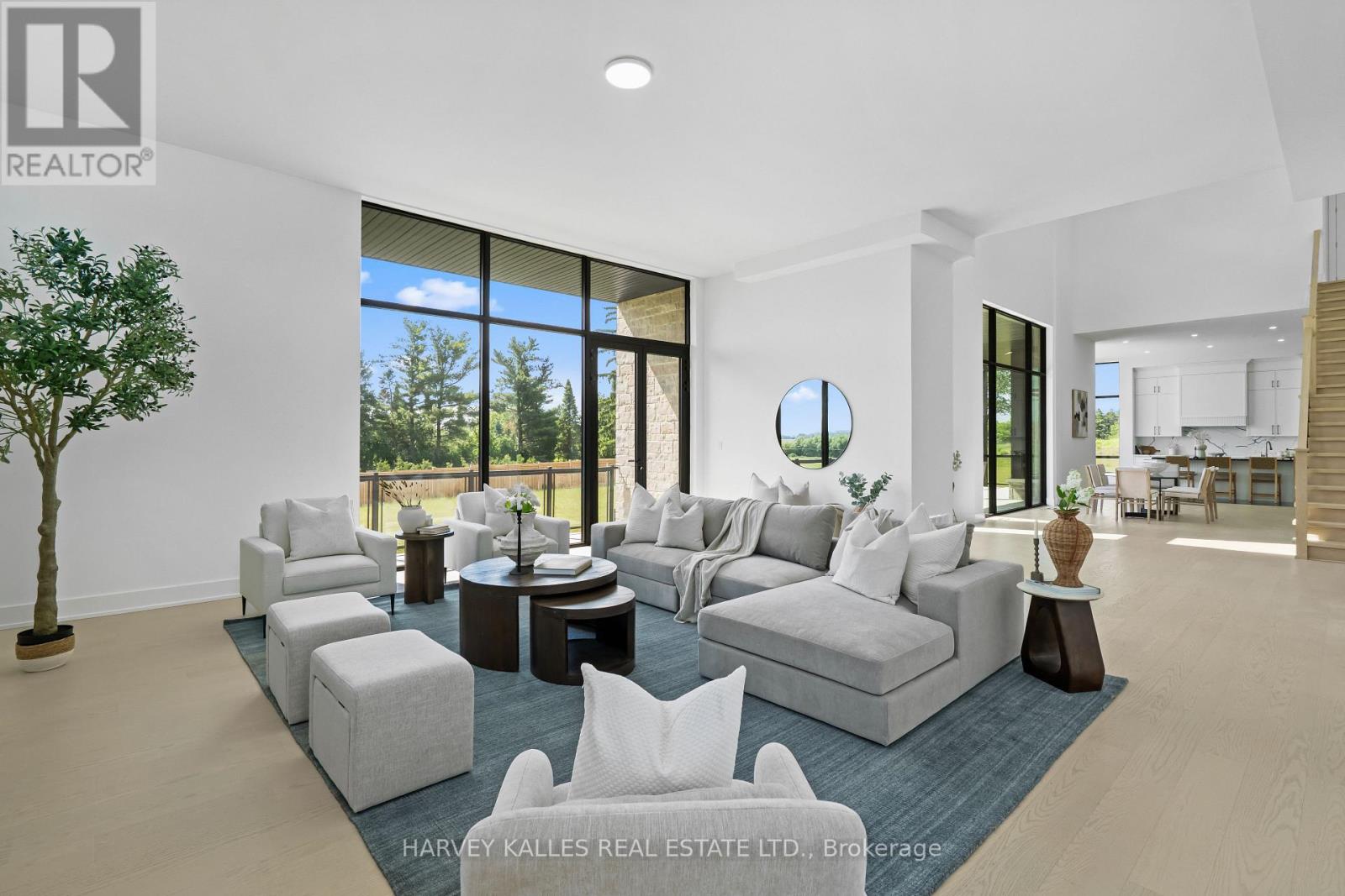 2 SUGARBUSH COURT