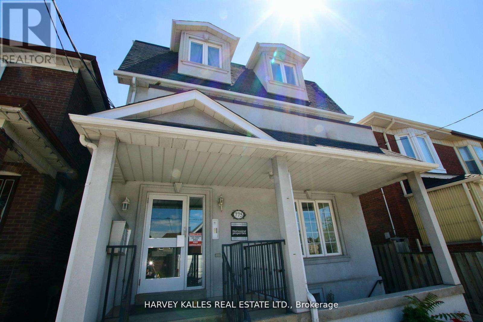 2 - 775 OSSINGTON AVENUE
