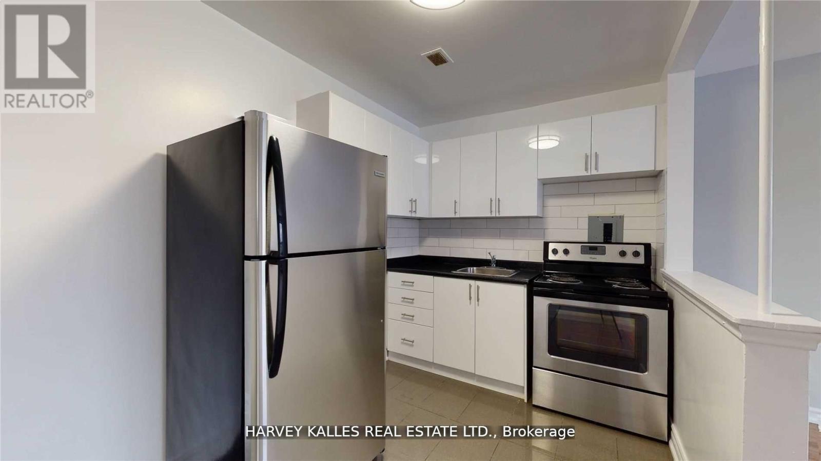 B7 - 31 CLEARVIEW HEIGHTS