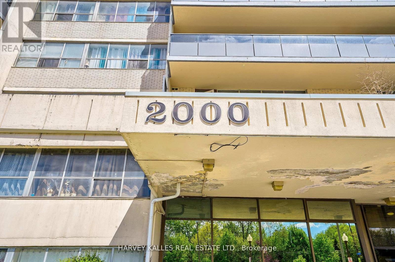 1208 - 2000 SHEPPARD AVENUE W