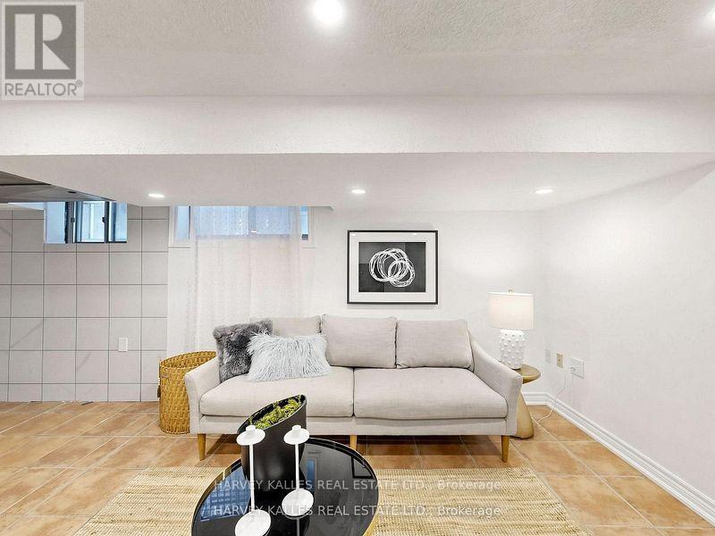 108 CALEDONIA ROAD