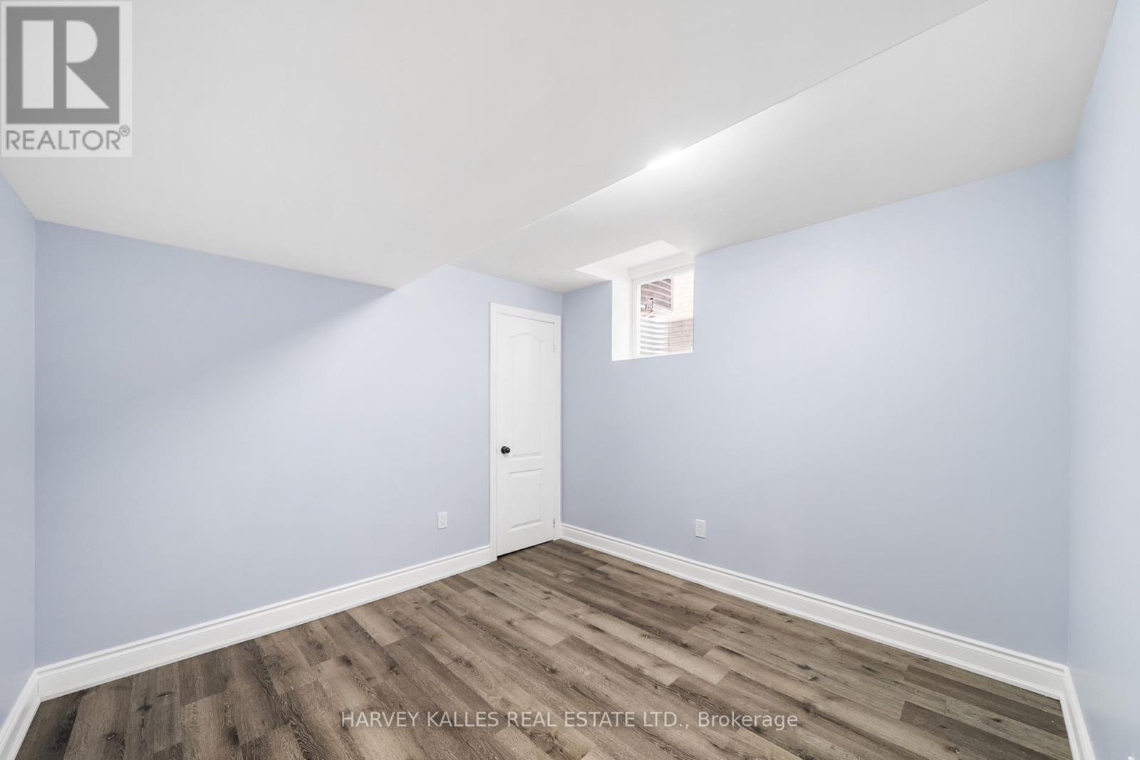 BSMT - 11 BLUE OAK AVENUE