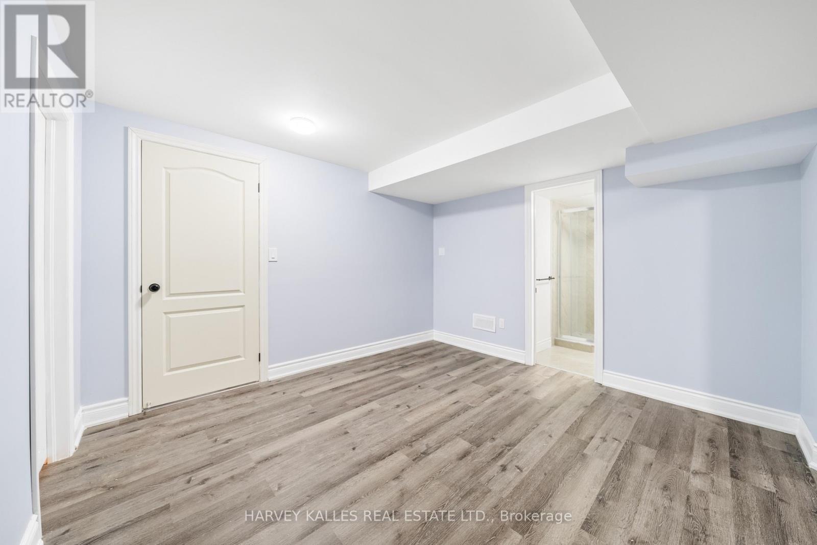 BSMT - 11 BLUE OAK AVENUE
