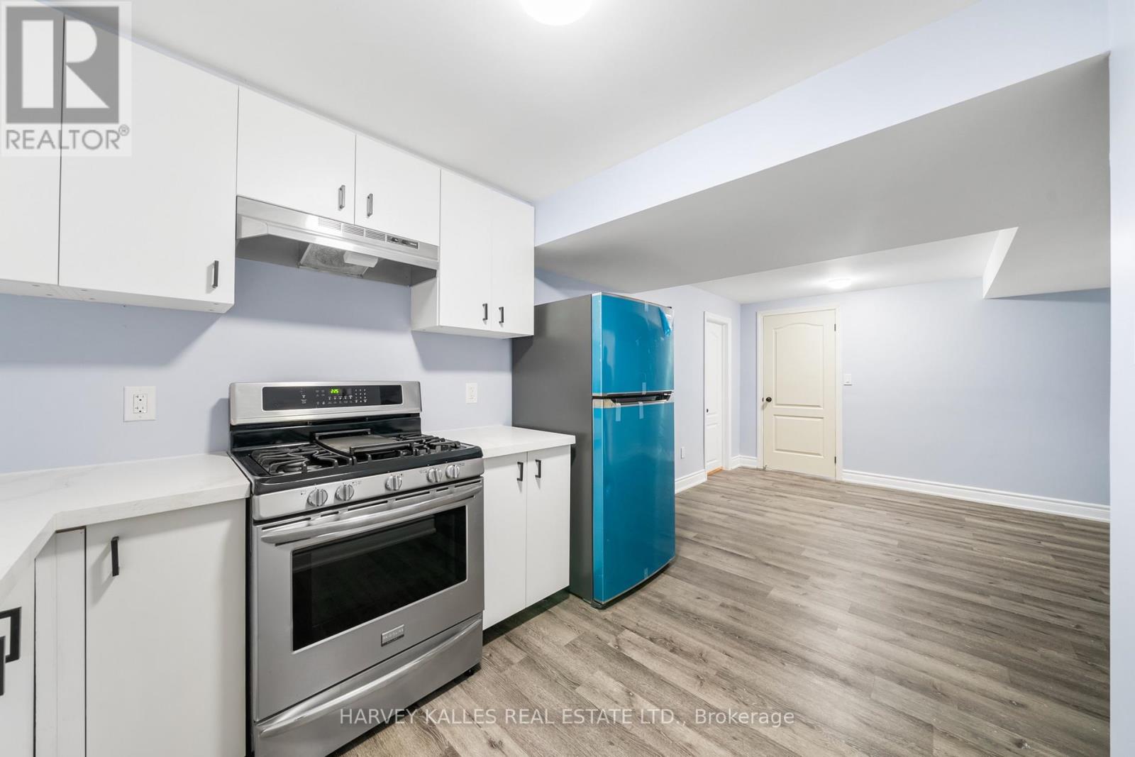 BSMT - 11 BLUE OAK AVENUE