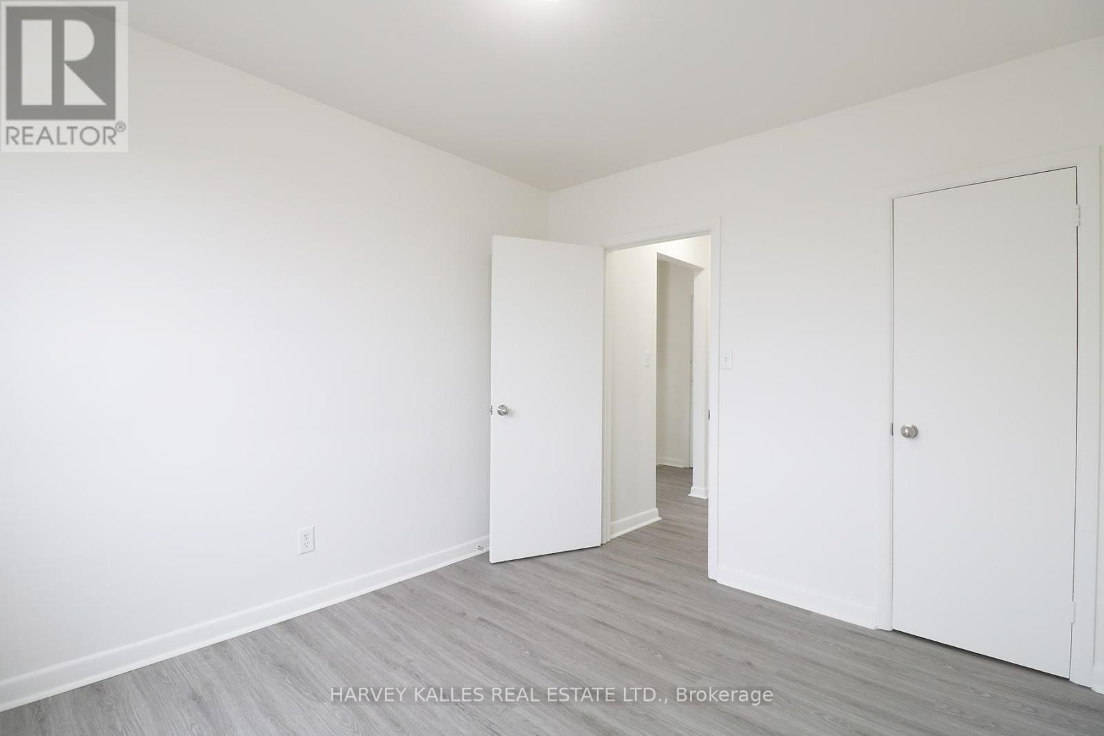 102 - 500 GILBERT AVENUE