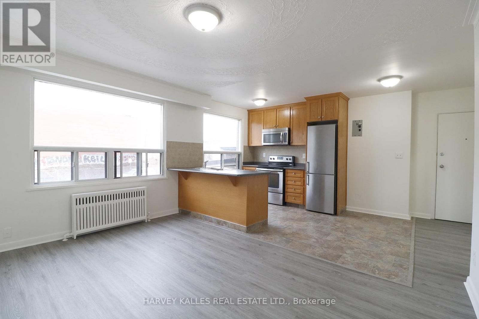 102 - 500 GILBERT AVENUE
