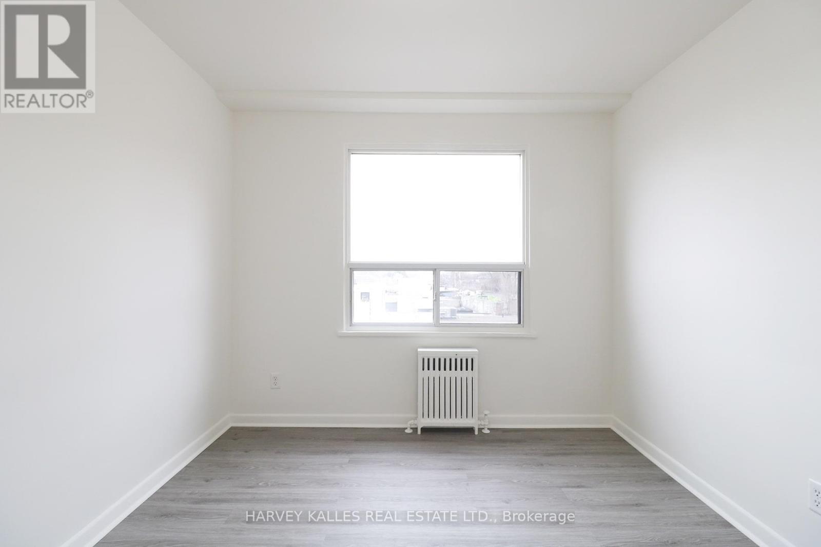 102 - 500 GILBERT AVENUE