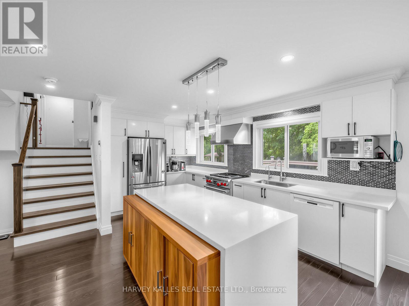 1228 PALLATINE DRIVE
