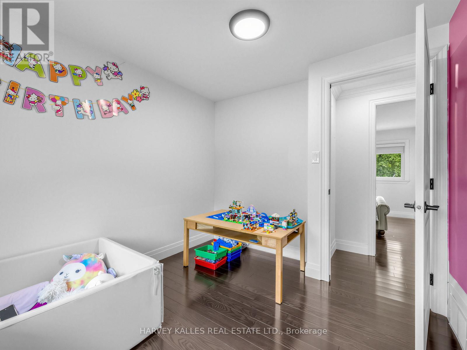 1228 PALLATINE DRIVE
