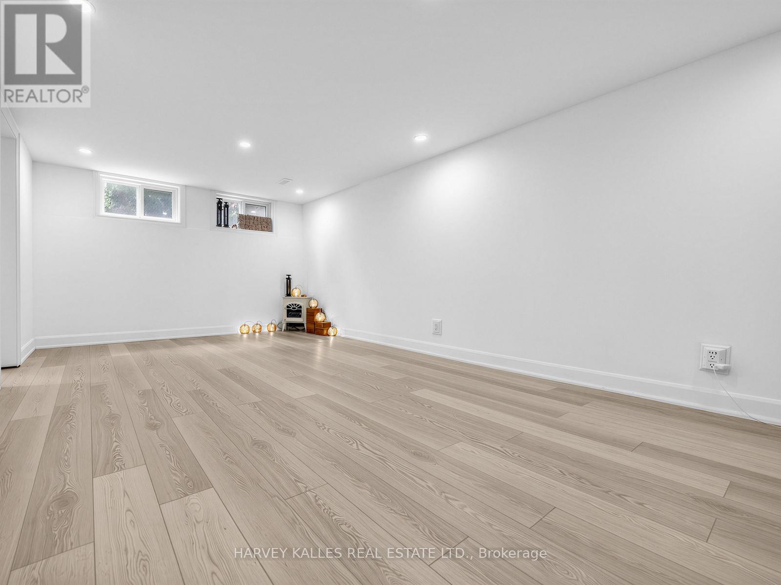 1228 PALLATINE DRIVE