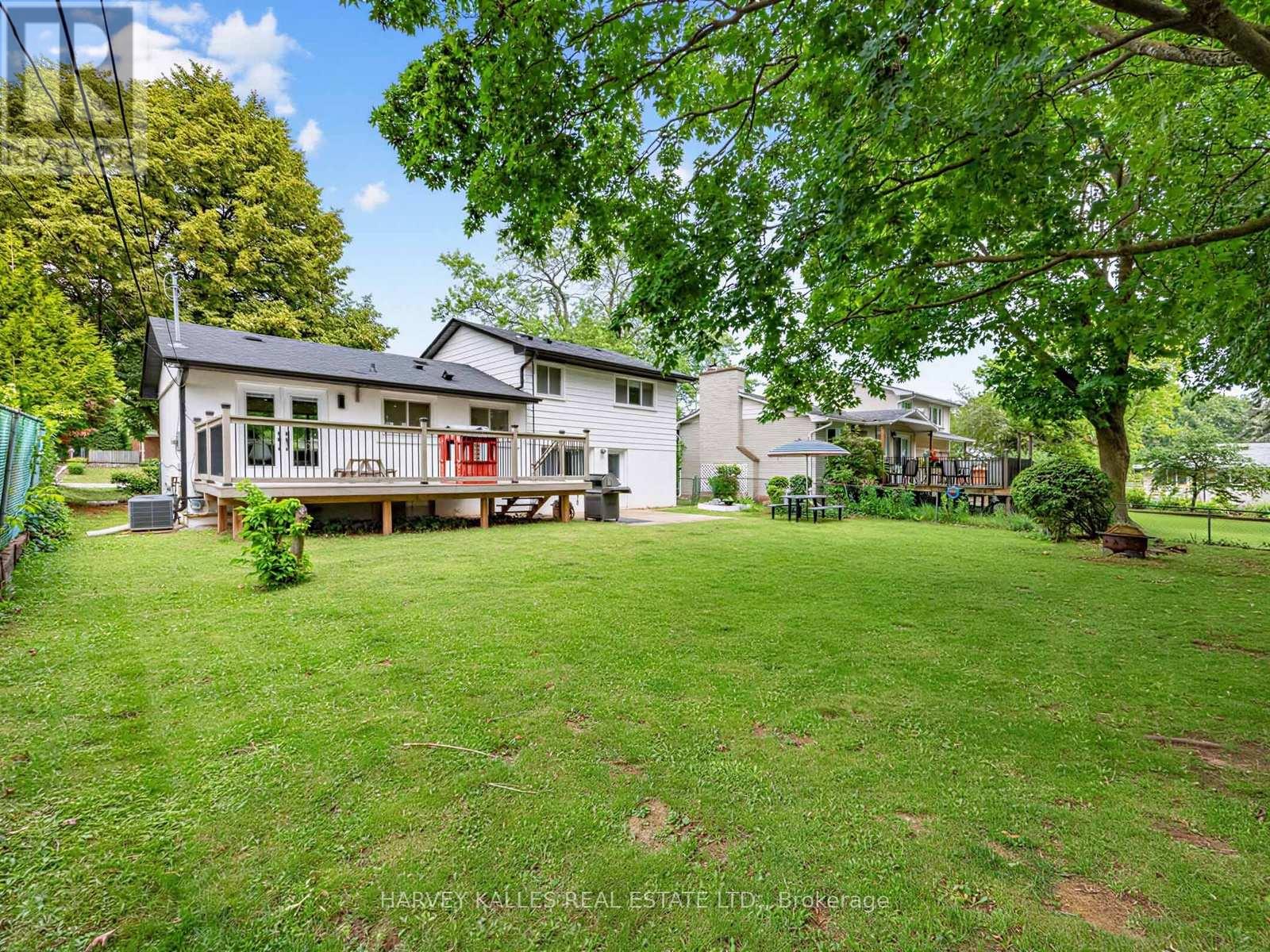 1228 PALLATINE DRIVE