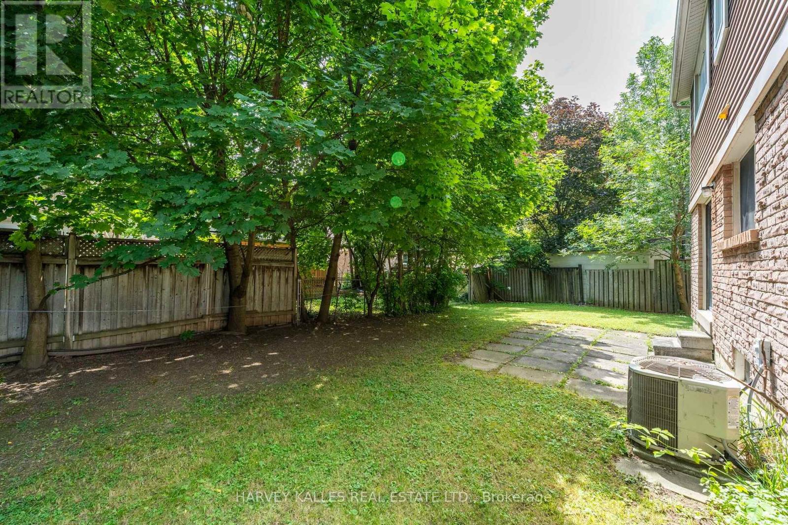 39 NEWINGTON CRESCENT