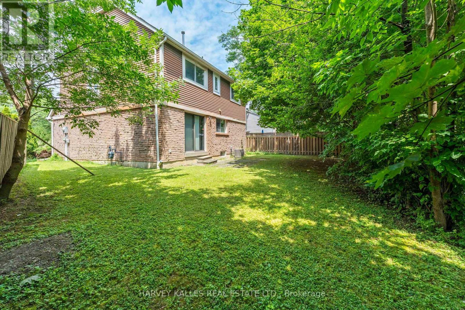 39 NEWINGTON CRESCENT