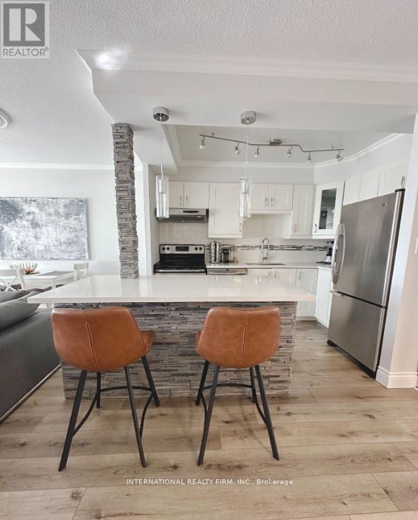 408 - 2263 MARINE DRIVE