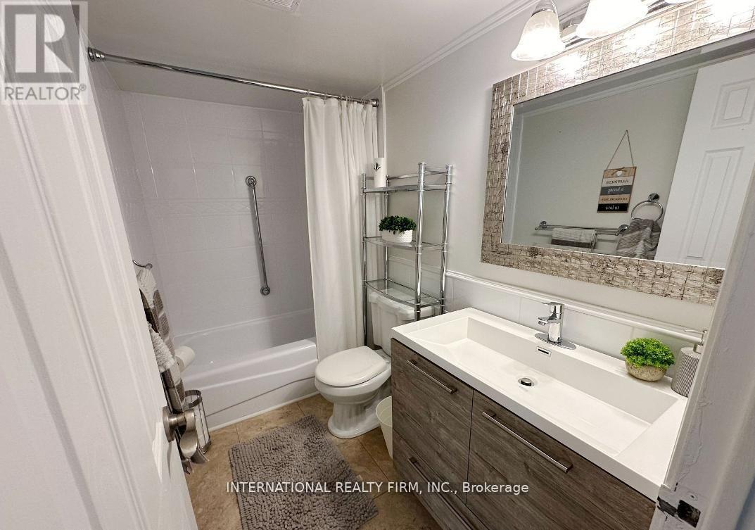 408 - 2263 MARINE DRIVE