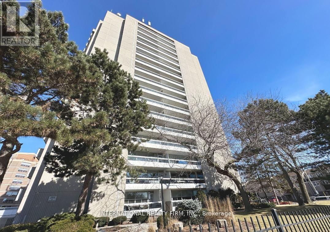 408 - 2263 MARINE DRIVE