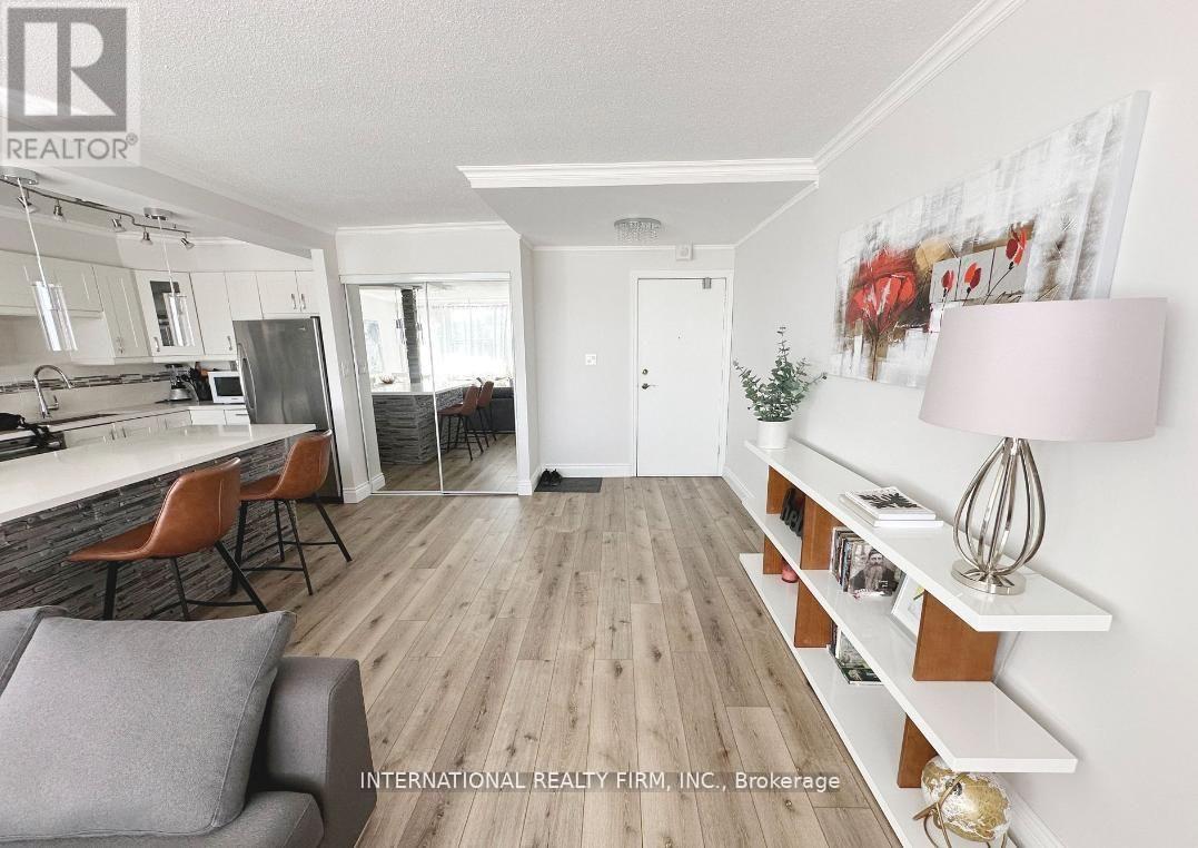 408 - 2263 MARINE DRIVE