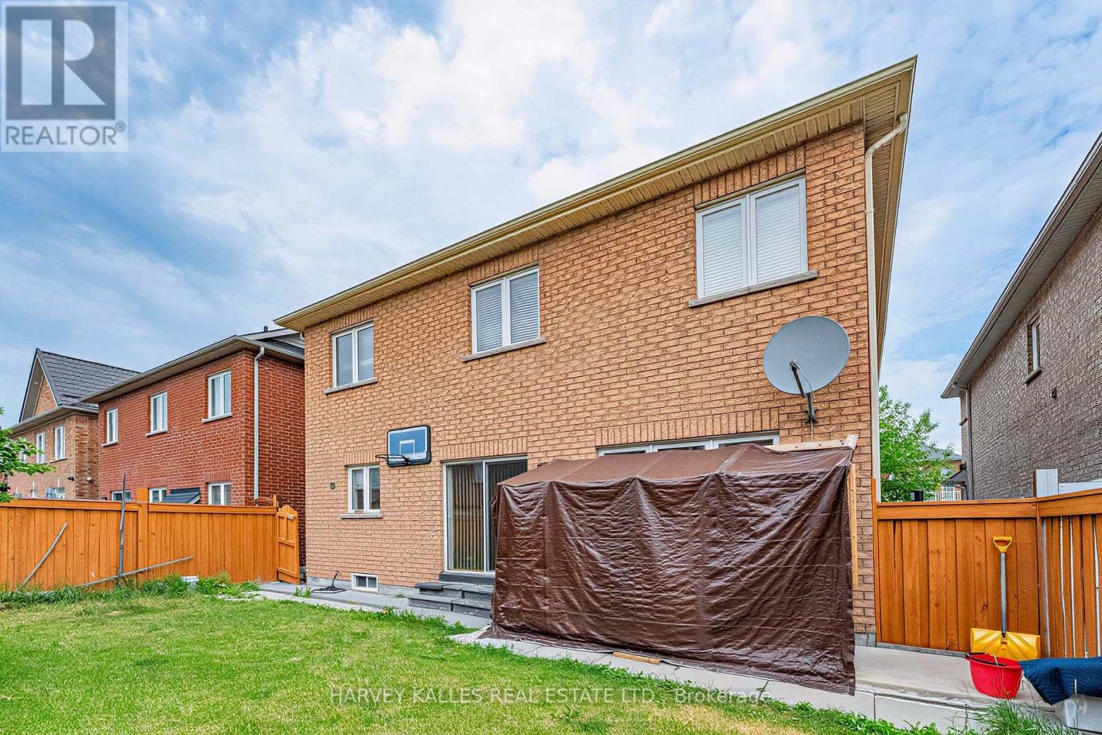 12 TIDEWATER ROAD