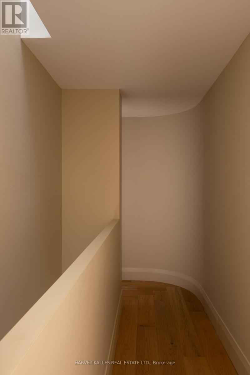 C - 157 HALLAM STREET
