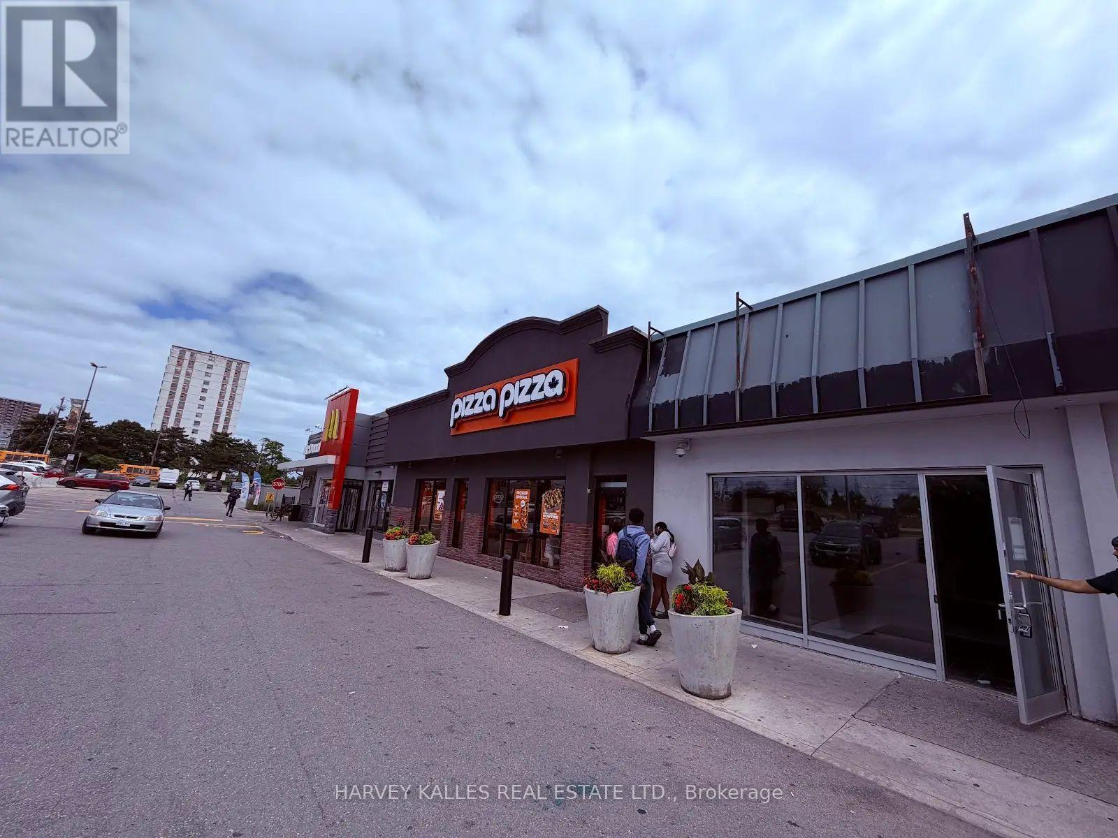 154 - 1911 FINCH AVENUE W