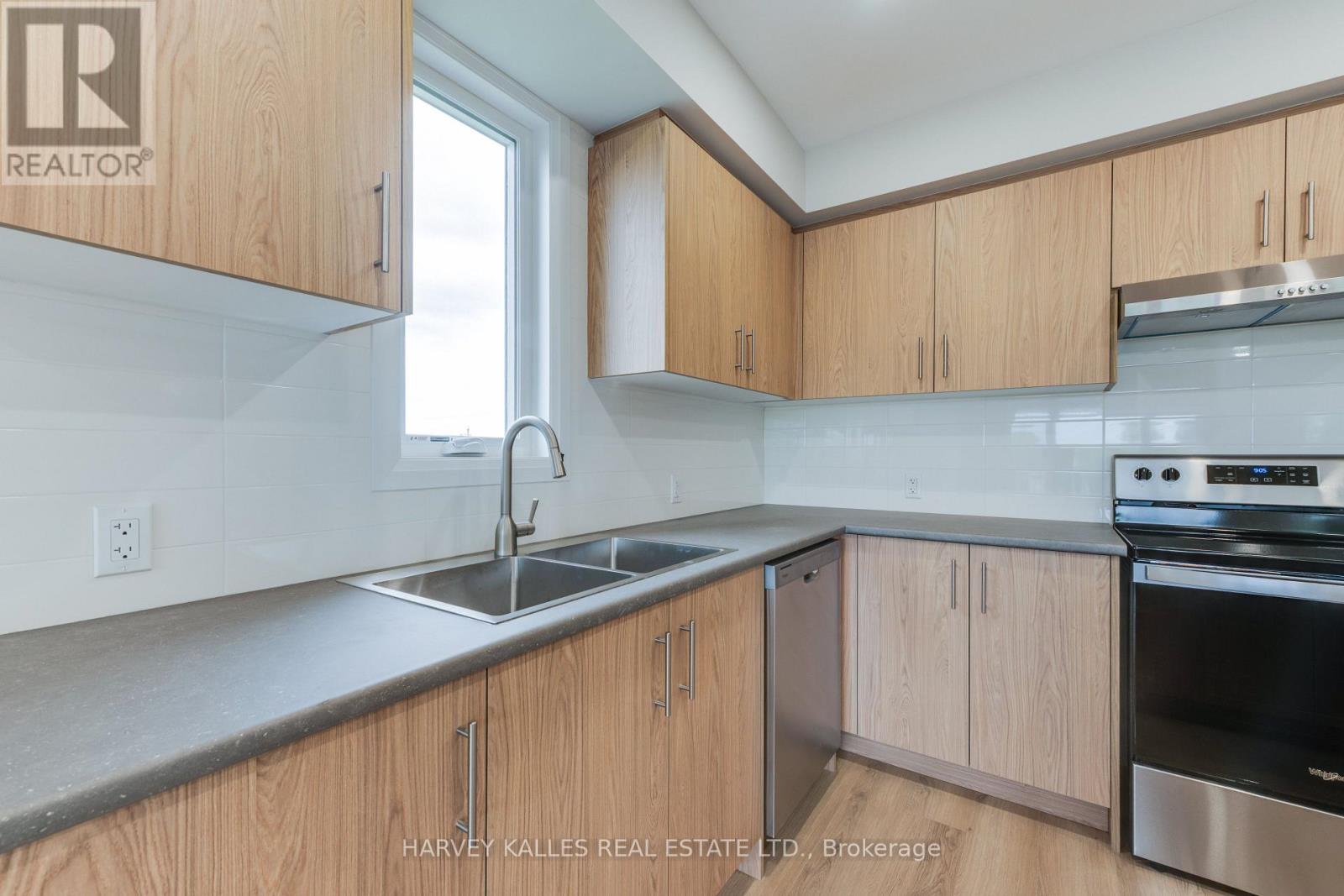 2 - 165 SPALDING ROAD