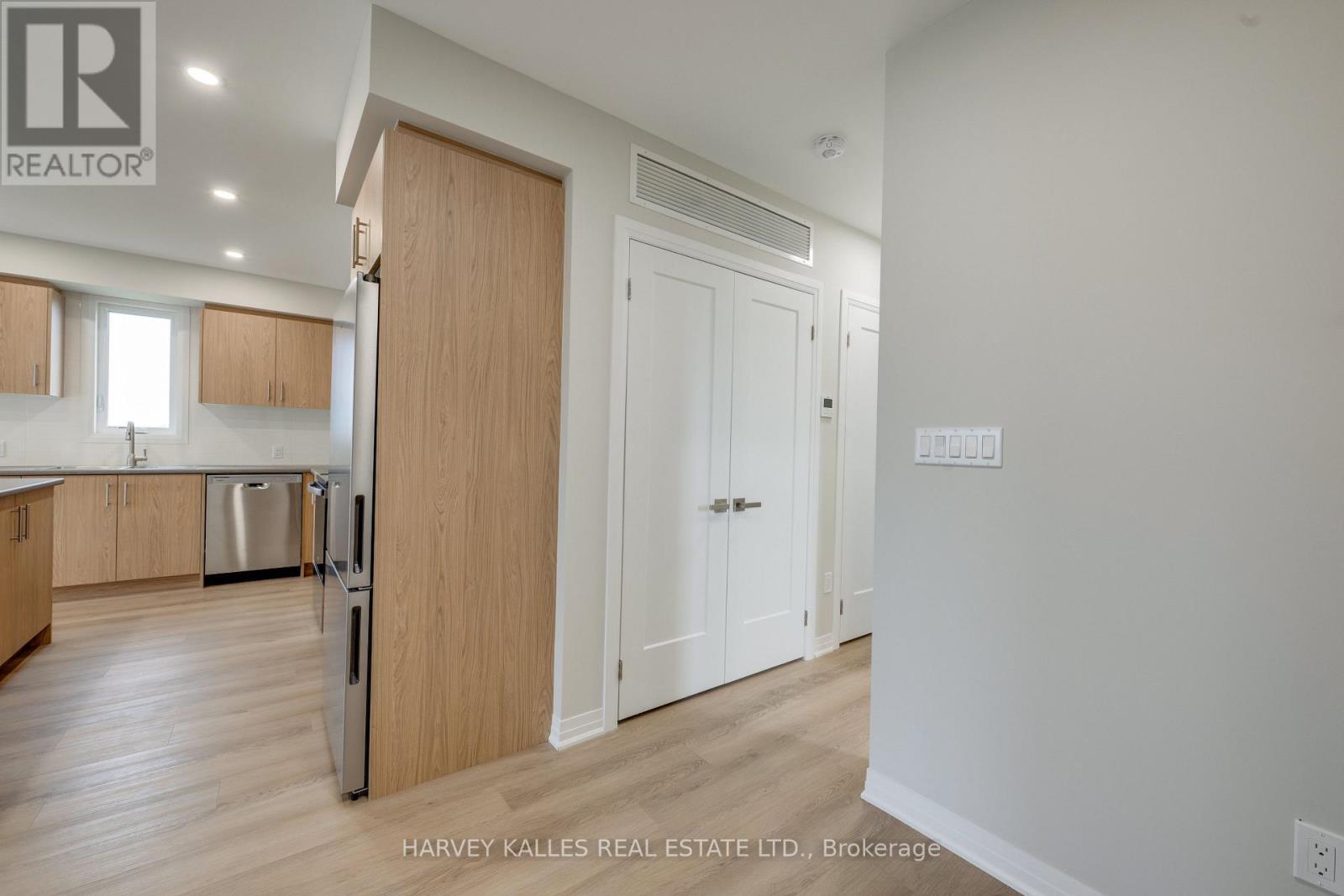 2 - 165 SPALDING ROAD