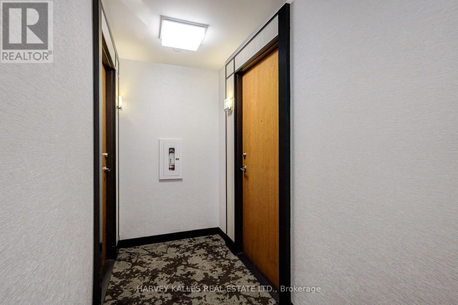 1822 - 30 SHORE BREEZE DRIVE