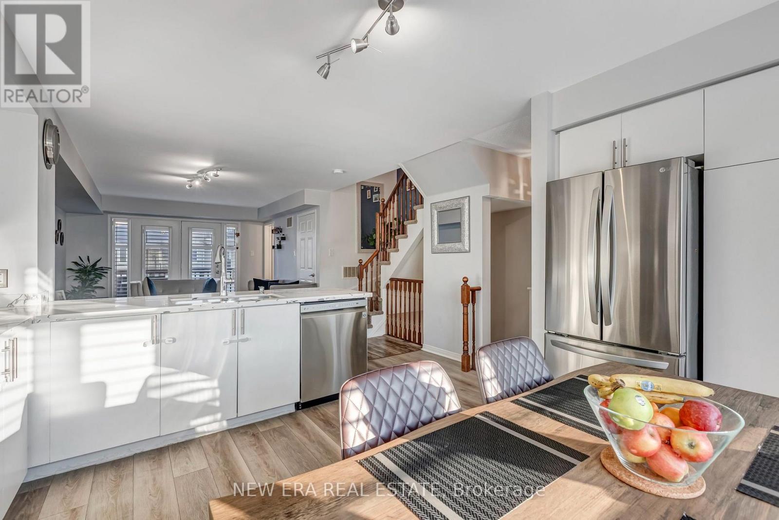 60 - 3056 EGLINTON AVENUE W